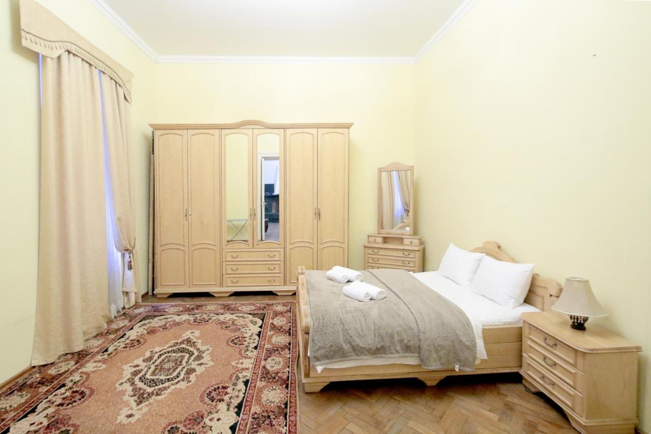 Pro Apartments 12213 Lviv Exterior photo